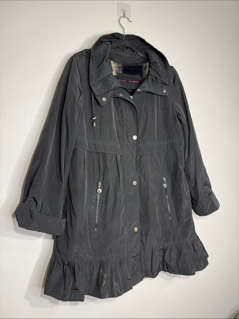 Vintage Betsey Johnson Black Women's Hooded Ruffle Hem rain Coat Large